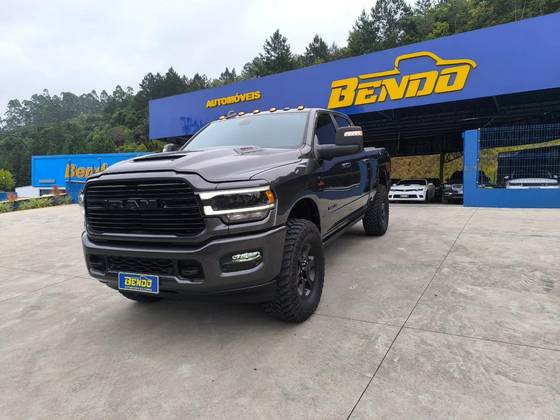 RAM 2500 6.7 I6 TURBO DIESEL LARAMIE NIGHT EDITION CD 4X4 AUTOMÁTICO